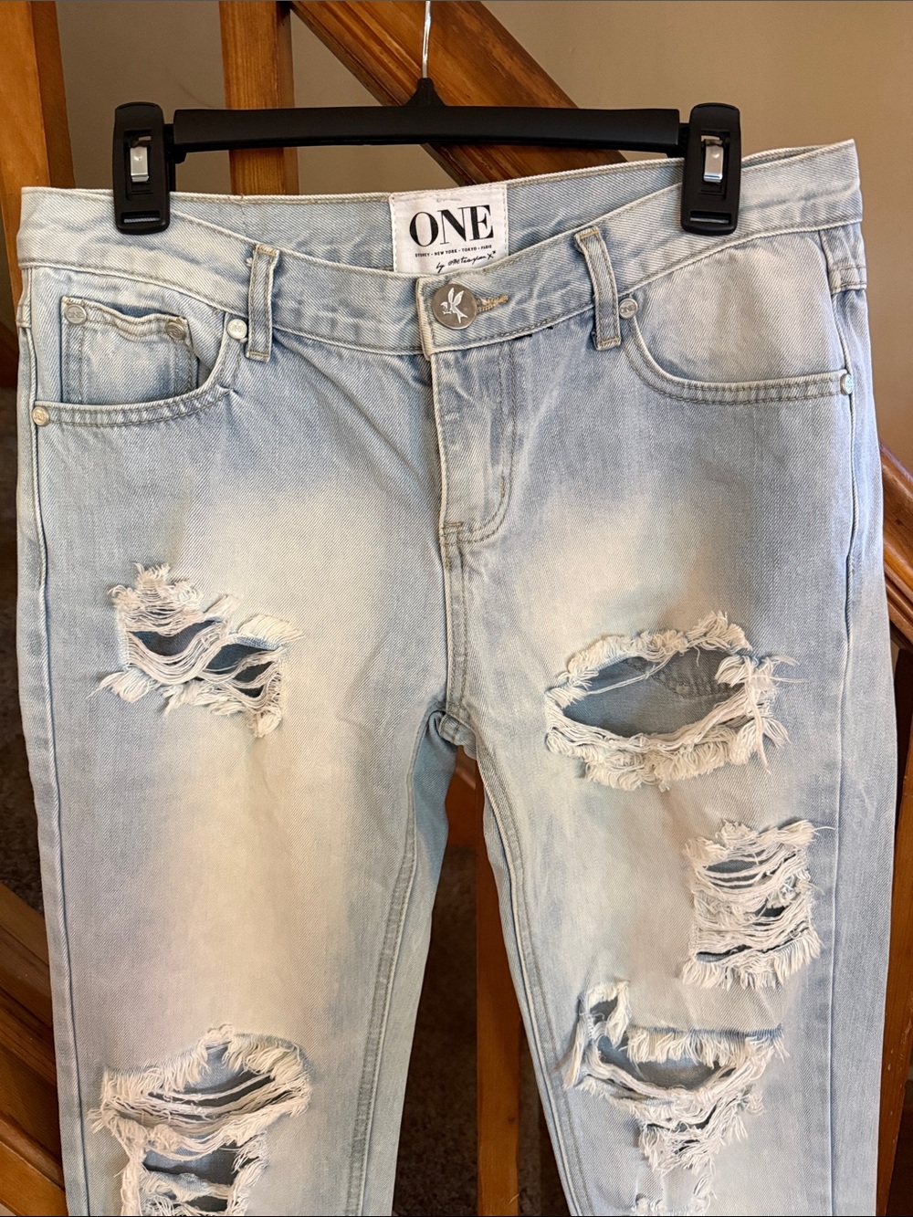 ONE by One Teaspoon Light Wash Distressed Denim Jeans Size 27 - Picture 2 of 13